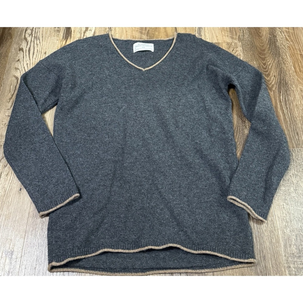 REI Co-op Women Small 100% Lambs Wool Gray V-Neck Sweater Brown Trim LS Pullover